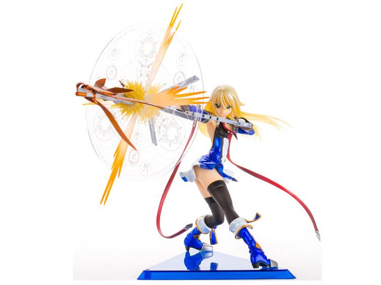 Noel Vermillion 1/8 Scale Distortion Drive Mode Exclusive with Desk Mat Gallery Image 1