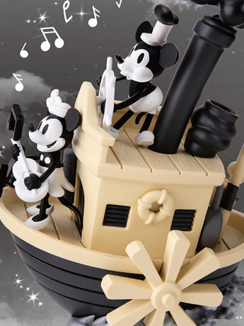 Disney D-Stage DS-017 Steamboat Willie PX Previews Exclusive Statue Gallery Image 2