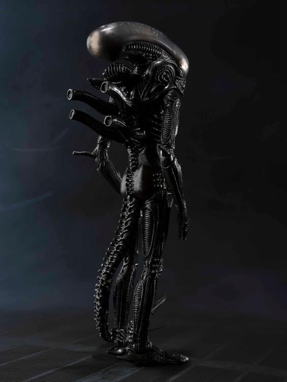 Alien S.H.MonsterArts Alien Big Chap Gallery Image 8