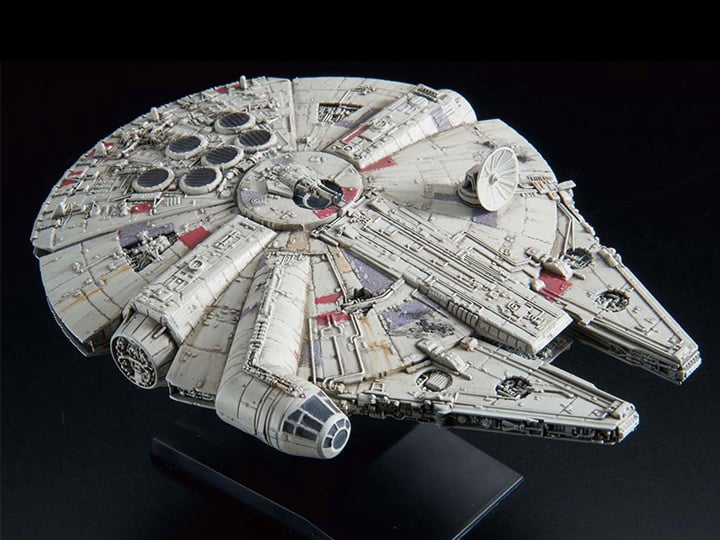 スターウォーズ　MILLENNIUM　FALCON Star Wars: The Empire Strikes Back Millennium Falcon 1/350 Scale