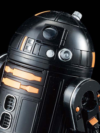 Star Wars R2-Q5 1/12 Scale Model Kit Gallery Image 2