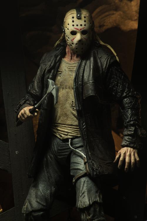 Friday the 13th (2009) Ultimate Jason Voorhees Figure