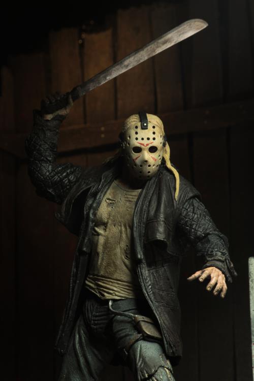 Friday the 13th (2009) Ultimate Jason Voorhees Figure Gallery Image 11