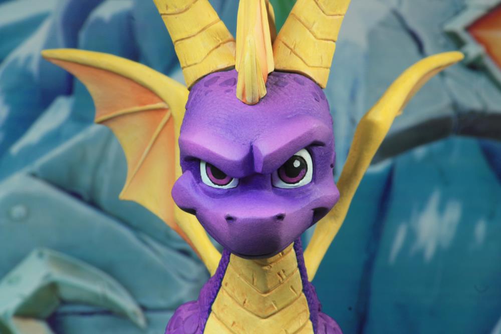 Spyro the Dragon Spyro Figure Gallery Image 5