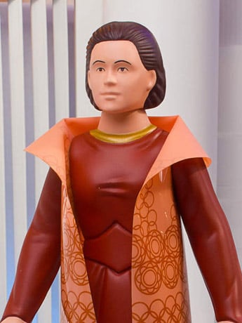Star Wars Leia Organa (Bespin Gown) Limited Edition Jumbo Figure Gallery Image 2