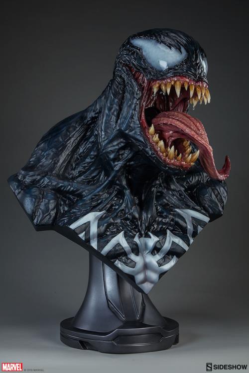 Marvel Venom Life-Size Limited Edition Bust Gallery Image 10