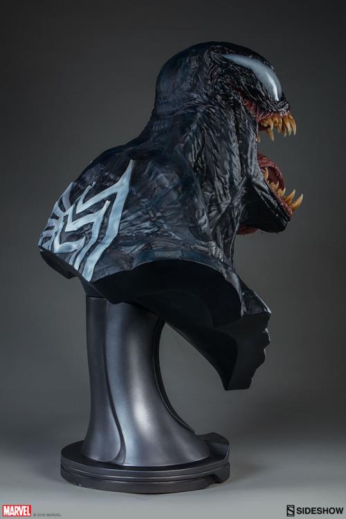 Marvel Venom Life-Size Limited Edition Bust Gallery Image 8