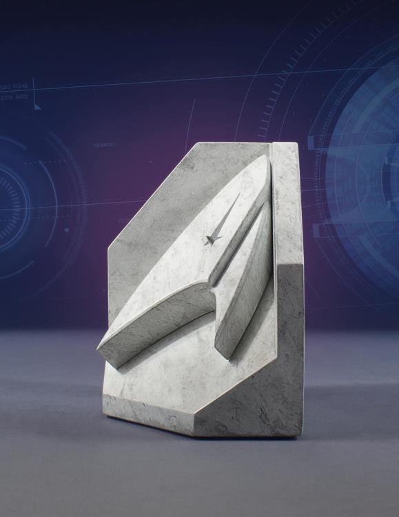 Star Trek: Discovery Starfleet Emblem Bookend Gallery Image 4