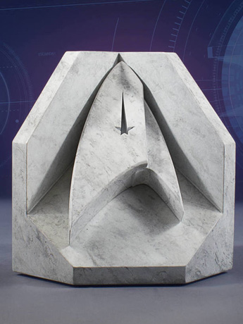 Star Trek: Discovery Starfleet Emblem Bookend Gallery Image 2