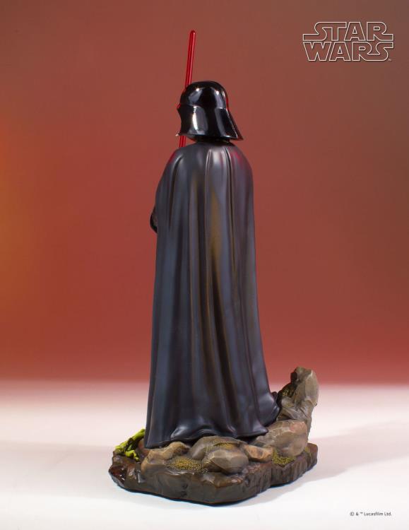 Star Wars Collector's Gallery Darth Vader (Empire Strikes Back) Limited Edition Statue Gallery Image 5