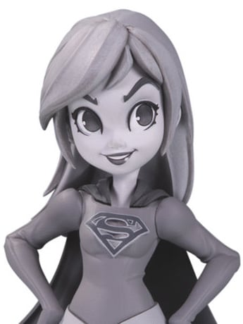 DC Artists Alley Supergirl (Black & White) Limited Edition Figure (Chrissie Zullo) Gallery Image 2