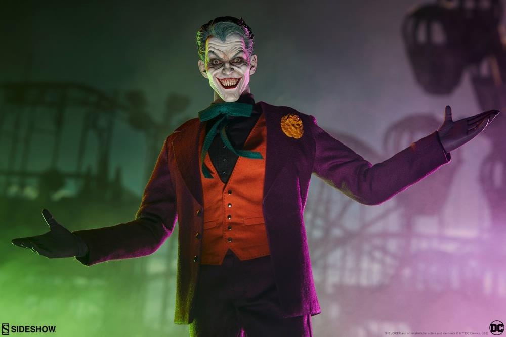 DC Comics The Joker 1/6 Scale Figure Gallery Image 12