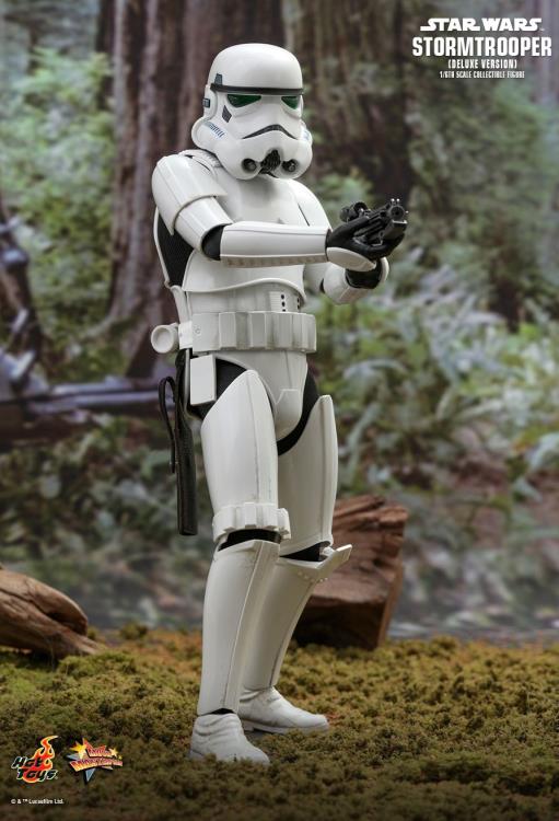 Star Wars MMS515 Stormtrooper (Deluxe) 1/6th Scale Collectible Figure Gallery Image 3