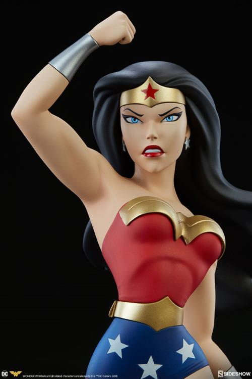 Justice League: The Animated Series Wonder Woman Statue Gallery Image 8