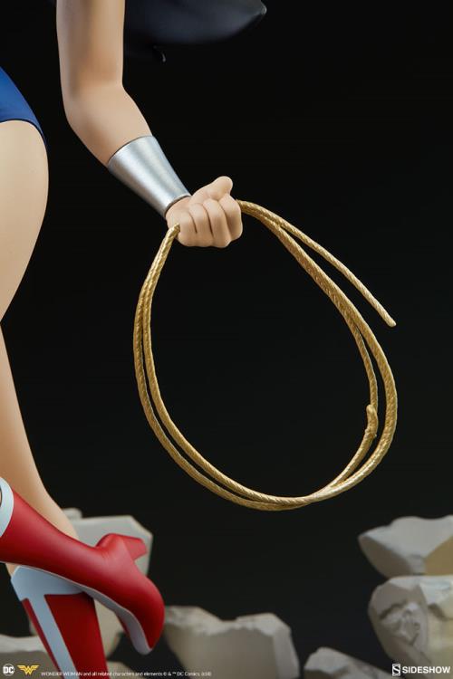 Justice League: The Animated Series Wonder Woman Statue Gallery Image 10