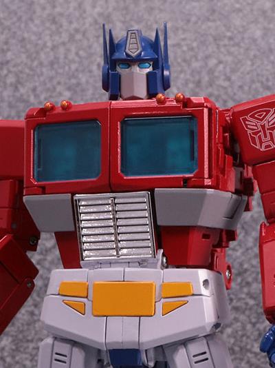 Transformers Masterpiece MP-44 Convoy/Optimus Prime (Ver. 3) Gallery Image 2