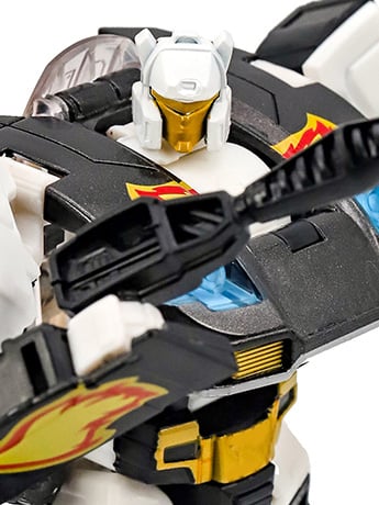 Transformers Power of the Primes Deluxe Ricochet Exclusive Gallery Image 2