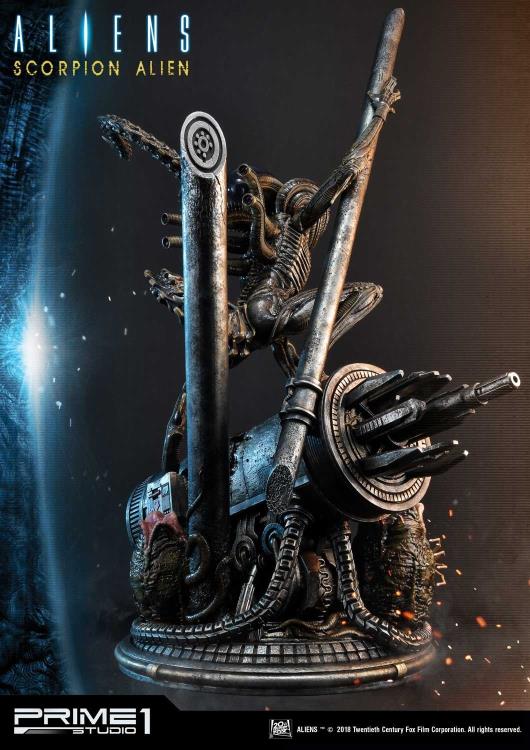 Aliens Premium Masterline Scorpion Alien 1/4 Scale Statue Gallery Image 4