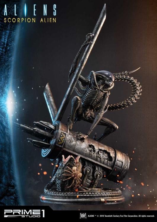 Aliens Premium Masterline Scorpion Alien 1/4 Scale Statue Gallery Image 3