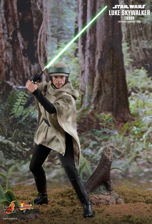 Star Wars: Return of the Jedi MMS516 Luke Skywalker (Endor) 1/6 Scale Collectible Figure Gallery Image 7