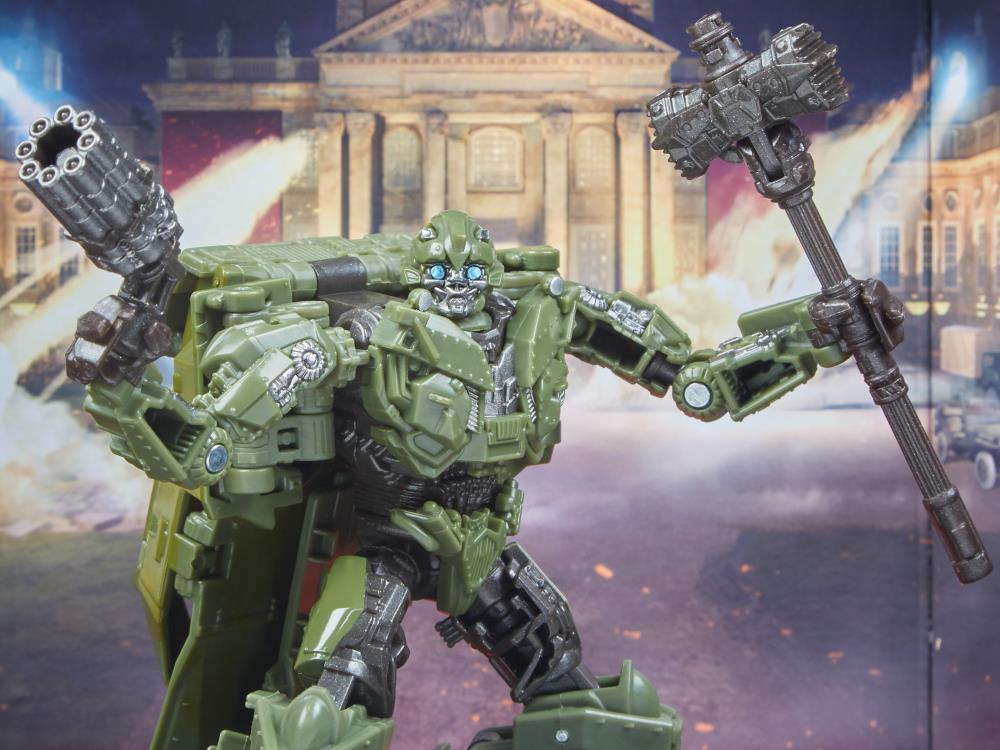 Transformers Studio Series 26 Deluxe WWII Bumblebee Gallery Image 8