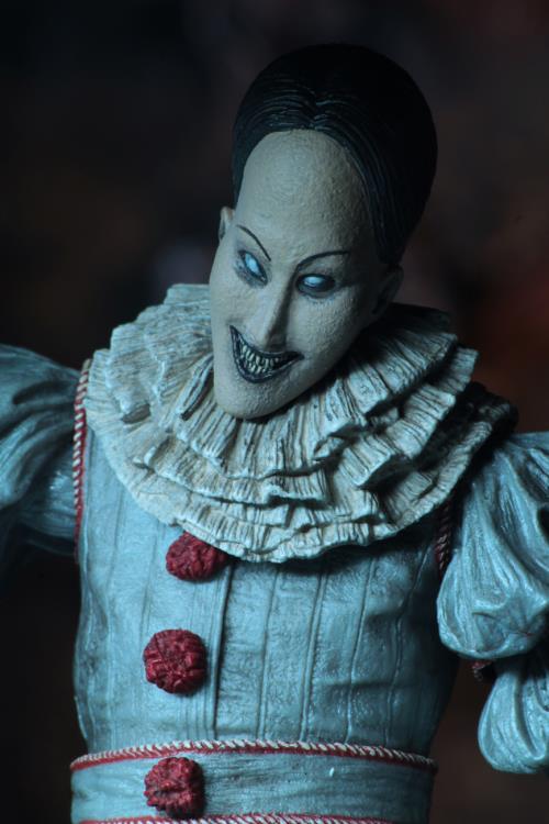 IT (2017) Ultimate Pennywise (Dancing Clown) Figure Gallery Image 5