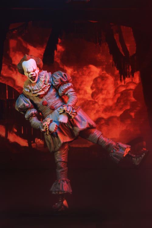 IT (2017) Ultimate Pennywise (Dancing Clown) Figure Gallery Image 23