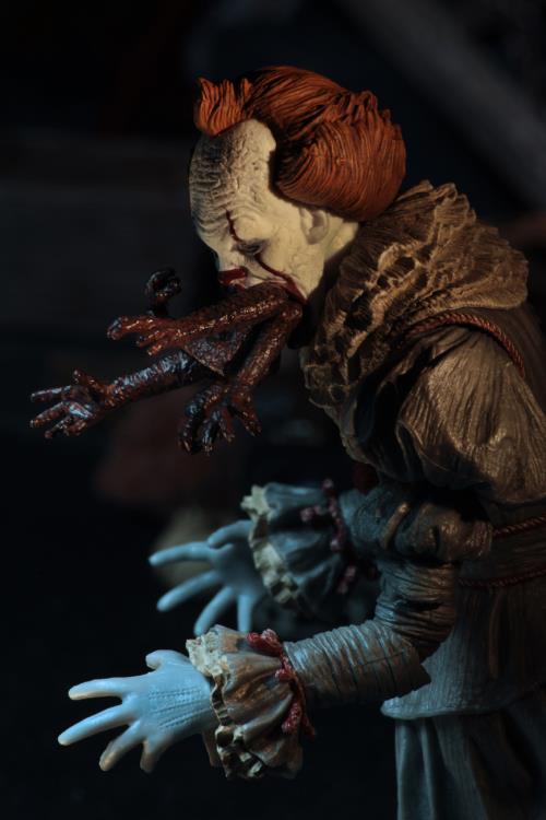 IT (2017) Ultimate Pennywise (Dancing Clown) Figure Gallery Image 15