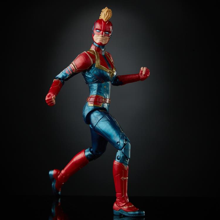 Captain Marvel Marvel Legends Captain Marvel (Kree Sentry BAF) Gallery Image 4