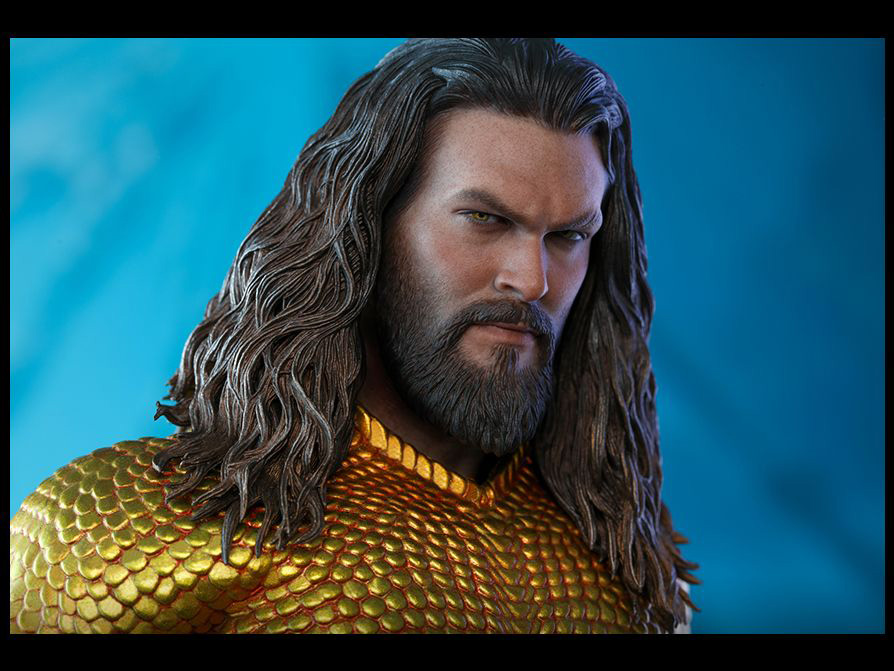 Aquaman MMS518 Aquaman 1/6 Scale Collectible Figure Gallery Image 11