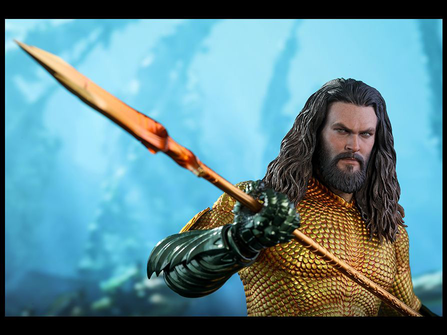 Aquaman MMS518 Aquaman 1/6 Scale Collectible Figure Gallery Image 14