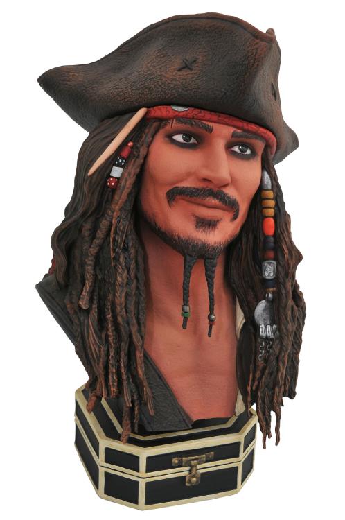 Pirates of the Caribbean Legends in 3D Jack Sparrow 1/2 Scale Limited Edition Bust Gallery Image 3