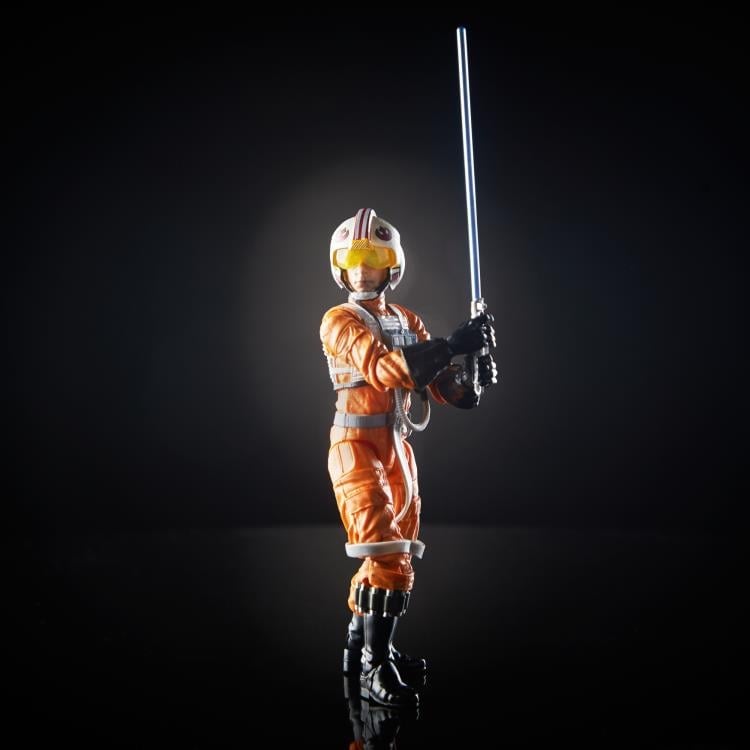 Star Wars: The Black Series Archive Collection Luke Skywalker Pilot (A New Hope) Gallery Image 5