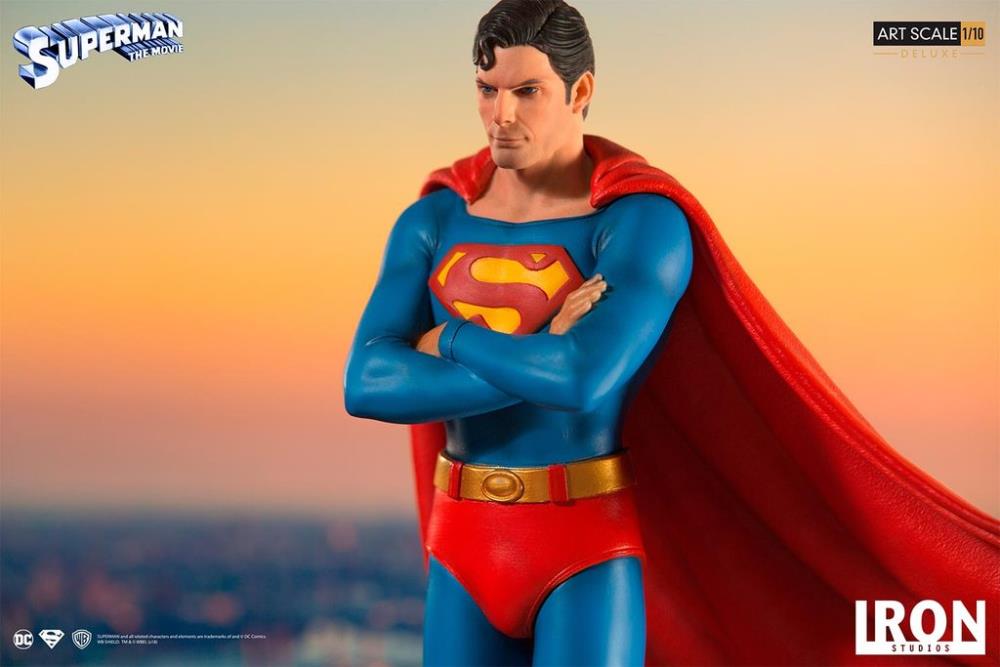 Superman (1978) Deluxe Superman 1/10 Art Scale Statue Gallery Image 9