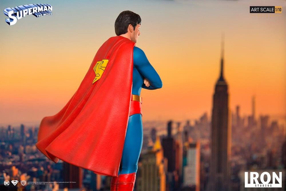 Superman (1978) Deluxe Superman 1/10 Art Scale Statue Gallery Image 10