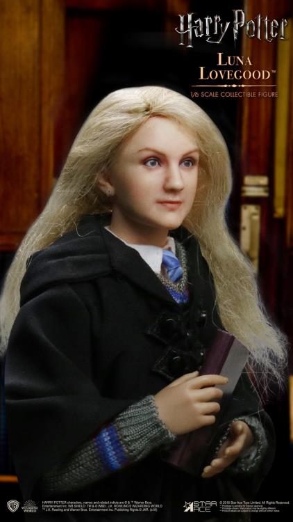 Harry Potter My Favourite Movie Series Luna Lovegood 1/6 Scale Figure Gallery Image 9