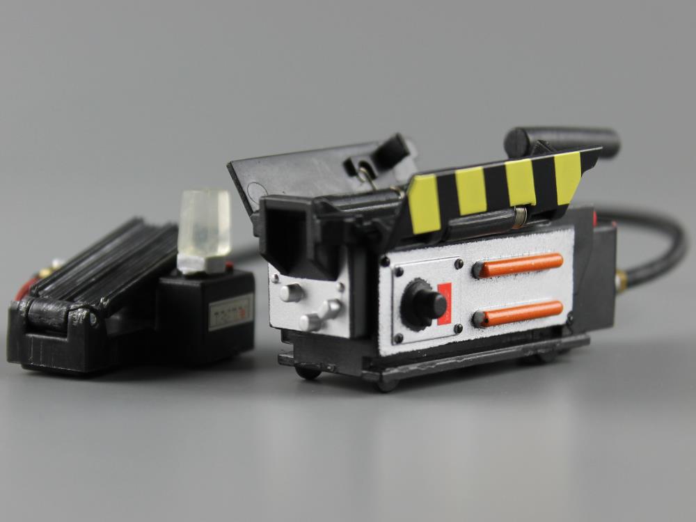 Ghostbusters Ray Stantz 12" Figure Gallery Image 10