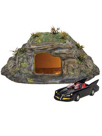 DC Comics Hot Properties Village The Batcave Gallery Image 2