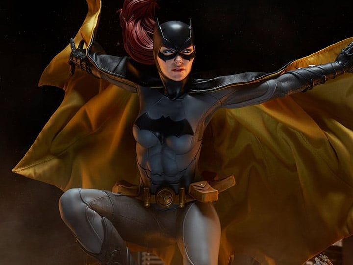 DC Comics Premium Format Batgirl Gallery Image 1