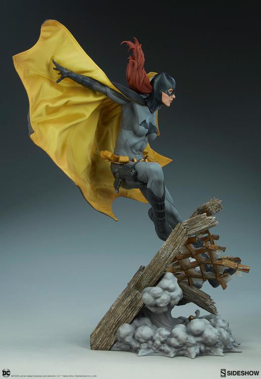 DC Comics Premium Format Batgirl Gallery Image 5