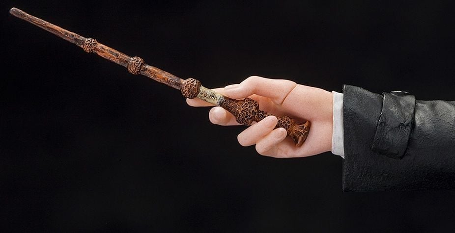 Fantastic Beasts: The Crimes of Grindelwald ArtFX+ Gellert Grindelwald Statue Gallery Image 12