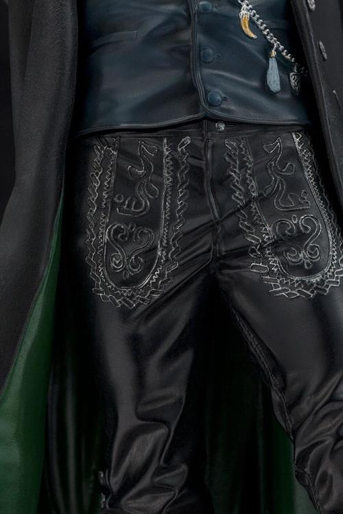 Fantastic Beasts: The Crimes of Grindelwald ArtFX+ Gellert Grindelwald Statue Gallery Image 11