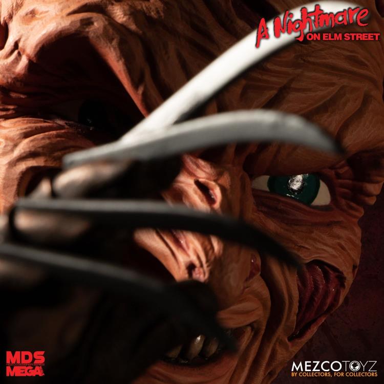 A Nightmare on Elm Street Mezco Designer Series Mega Scale Talking Freddy Krueger Gallery Image 5