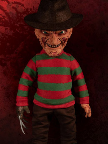 A Nightmare on Elm Street Mezco Designer Series Mega Scale Talking Freddy Krueger Gallery Image 2