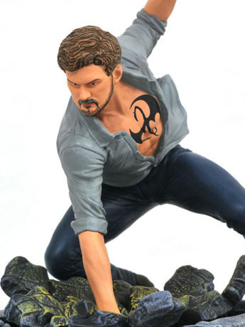 The Defenders Gallery Iron Fist Figure Gallery Image 2