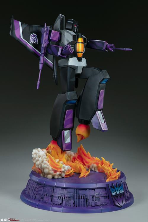 Transformers G1 Museum Scale Skywarp Limited Edition Statue Gallery Image 5