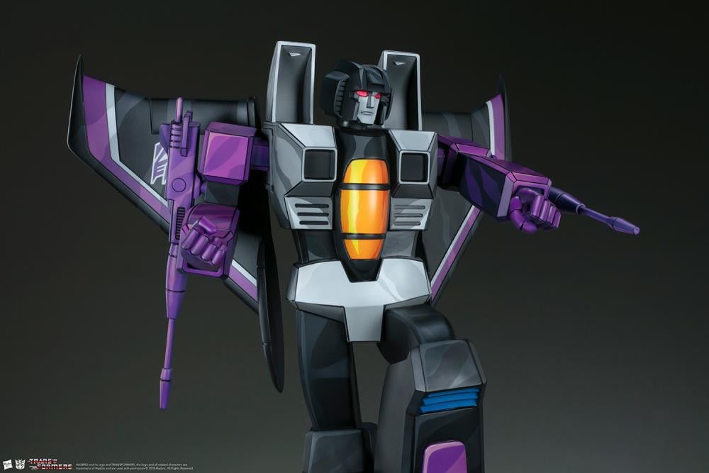 Transformers G1 Museum Scale Skywarp Limited Edition Statue Gallery Image 10