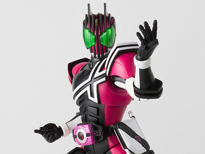Kamen Rider S.H.Figuarts Kamen Rider Decade (Neo Decadriver Ver.) Exclusive Action Figure Gallery Image 1