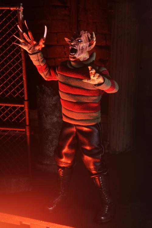 Wes Craven's New Nightmare Freddy Krueger Figure Gallery Image 5