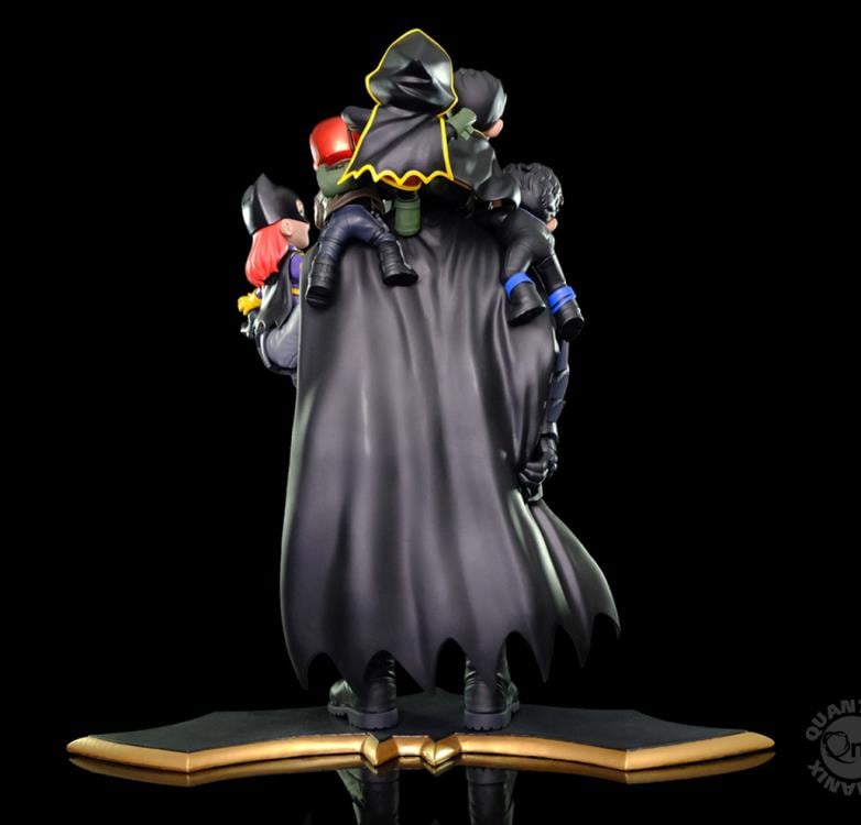 DC Comics Q-Master Batman Family BBTS Shared Exclusive Artist's Signature Edition Diorama Gallery Image 5